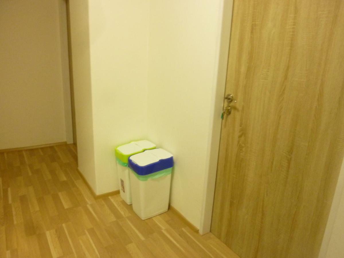 Apartman Van Ng Прага Екстер'єр фото